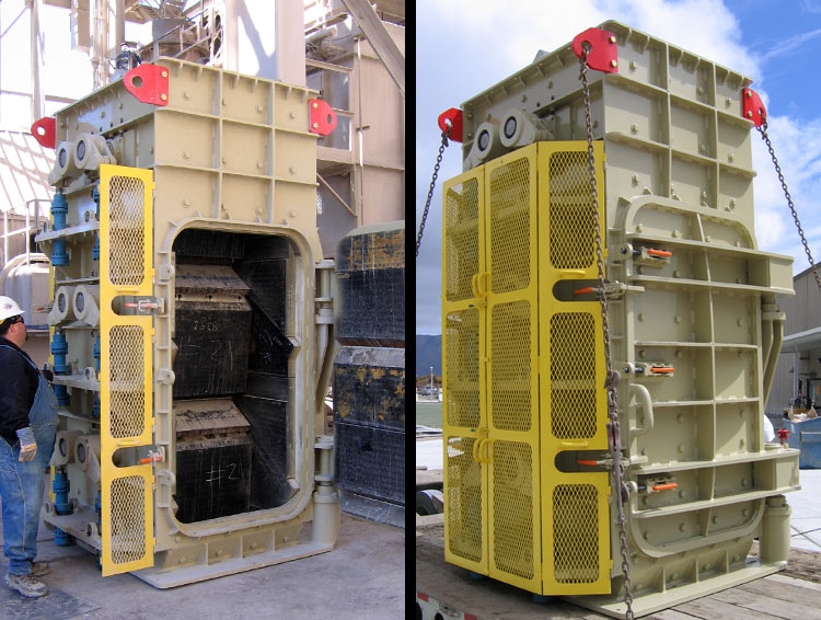 Triple Gate Feeders